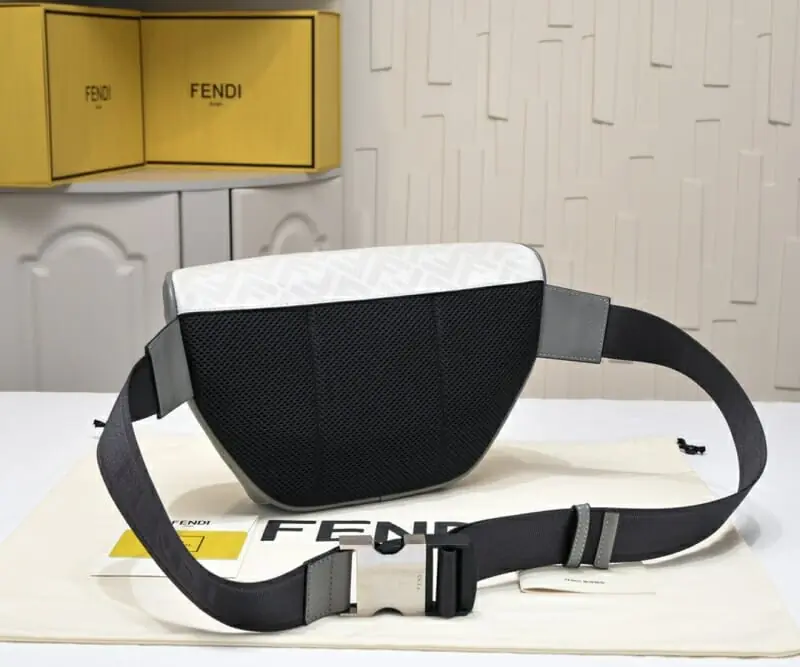 fendi aaa qualite sacs ceinture pour unisexe s_10a3a5b1